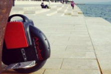 Airwheel التفرد في نهاية المطاف من دراجة أحادية كهربائية من سلسلة X 