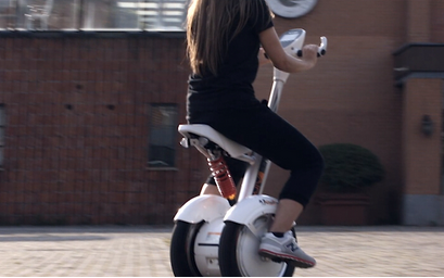 Caring for Parents with an Airwheel Intelligent Self-balancing Scooter