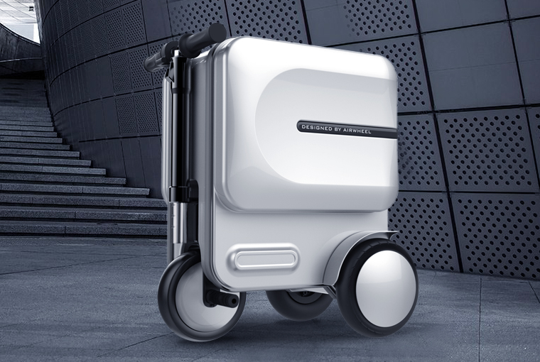 Airwheel SE3 electric suitcase